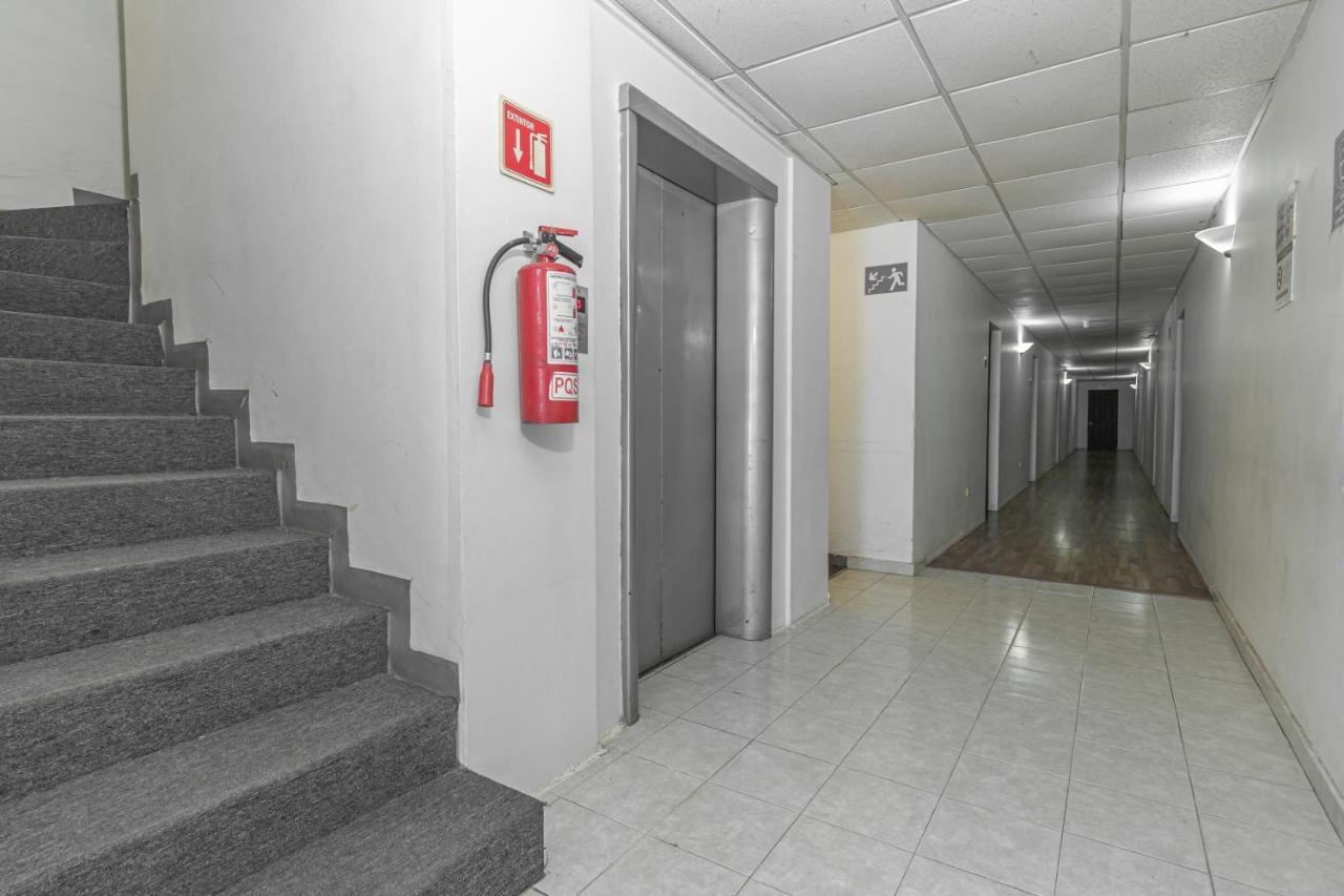 Hotel Plaza Del Arco Express Monterrey Ngoại thất bức ảnh